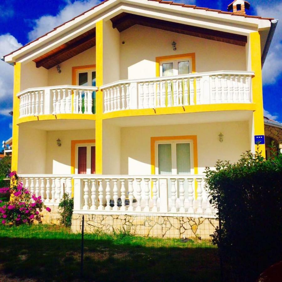 Apartment Emanuela Rovinjsko Selo Exterior foto